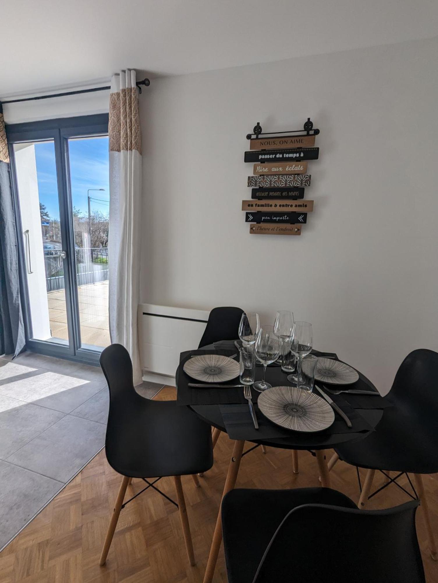 Apartamento Cosy Et Moderne - Dent D'Oche Thonon-les-Bains Exterior foto